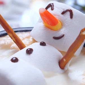 Meet your Posher, Sadia